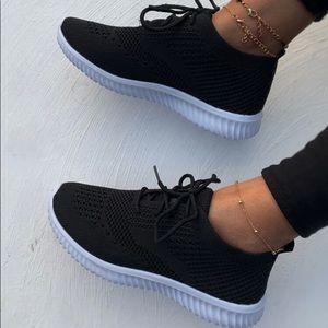 Lace Up Decor Knit Sneakers